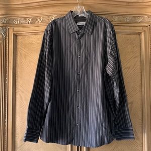 Men’s Calvin Klein Dress Shirt LIKE NEW